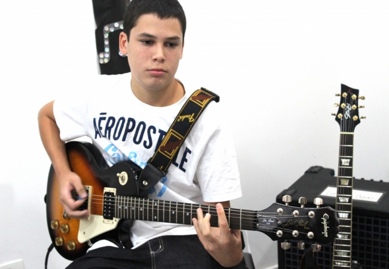 Escola de Guitarra Onde Encontrar em Cachoeirinha - Escola de Guitarra