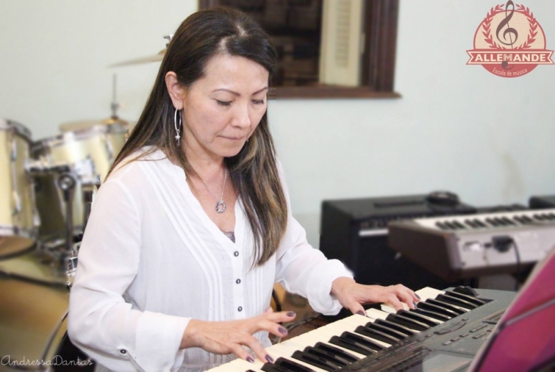 Onde Achar Aulas de Teclado na Vila Gustavo - Aula de Teclado Iniciante