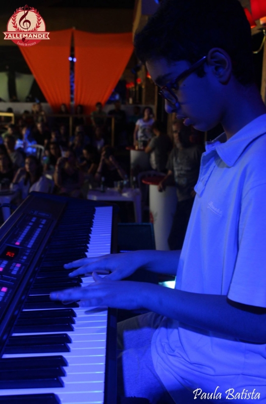 Onde Achar uma Aula de Teclado Intermediário em Cachoeirinha - Aula de Teclado no Carandiru