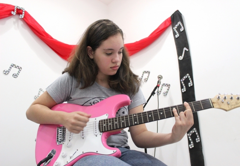 Onde Achar uma Escola de Guitarra na Vila Medeiros - Escola de Guitarra