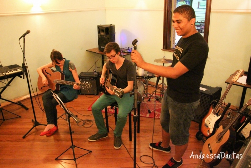 Onde Encontrar um Curso de Violão em Brasilândia - Curso de Violão