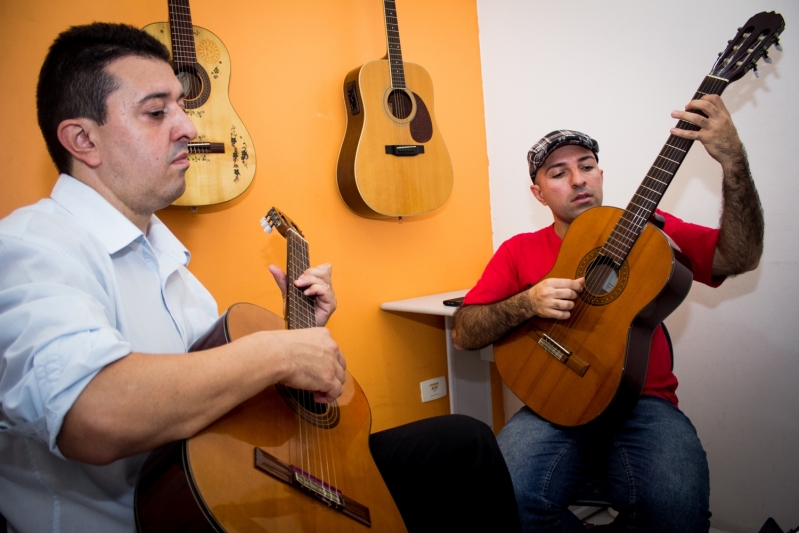 Onde Fazer Aula de Violão  no Tremembé - Aula de Violão Valor