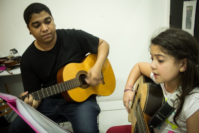 Onde Tem Aula de Violão  no Mandaqui - Aula de Violão Valor