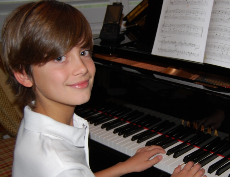 Quais Os Preços de Aula de Piano Avançado na Vila Gustavo - Aula de Piano