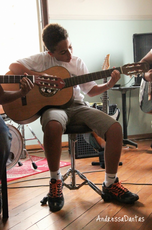 Qual o Preço de uma Aula Particular de Violão na Lauzane Paulista - Aula de Violão na Zona Norte Qual o Preço de uma Aula Particular de Violão na Lauzane Paulista - Aula de Violão na Zona Norte