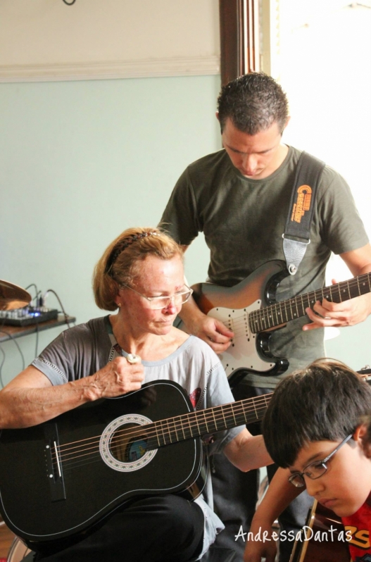 Qual Valor de uma Aula Particular de Violão na Lauzane Paulista - Aula de Violão em SP Qual Valor de uma Aula Particular de Violão na Lauzane Paulista - Aula de Violão em SP