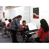 Aula de piano avançado onde achar em Cachoeirinha