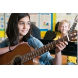 Escola para dar Aula de violão na Vila Gustavo